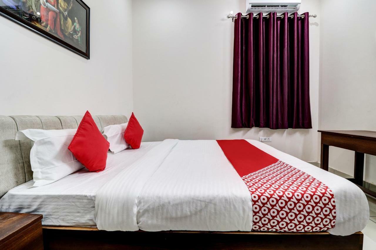 Oyo 38208 Hotel Prakash Kunj Lucknow Ngoại thất bức ảnh