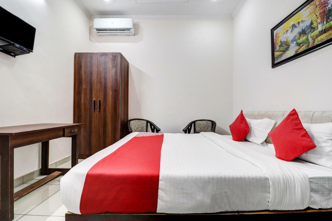 Oyo 38208 Hotel Prakash Kunj Lucknow Ngoại thất bức ảnh