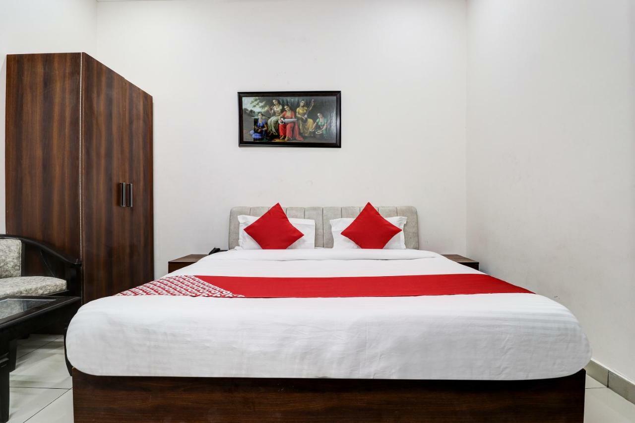 Oyo 38208 Hotel Prakash Kunj Lucknow Ngoại thất bức ảnh