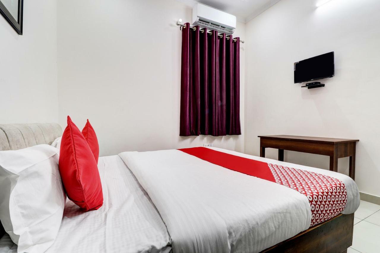 Oyo 38208 Hotel Prakash Kunj Lucknow Ngoại thất bức ảnh