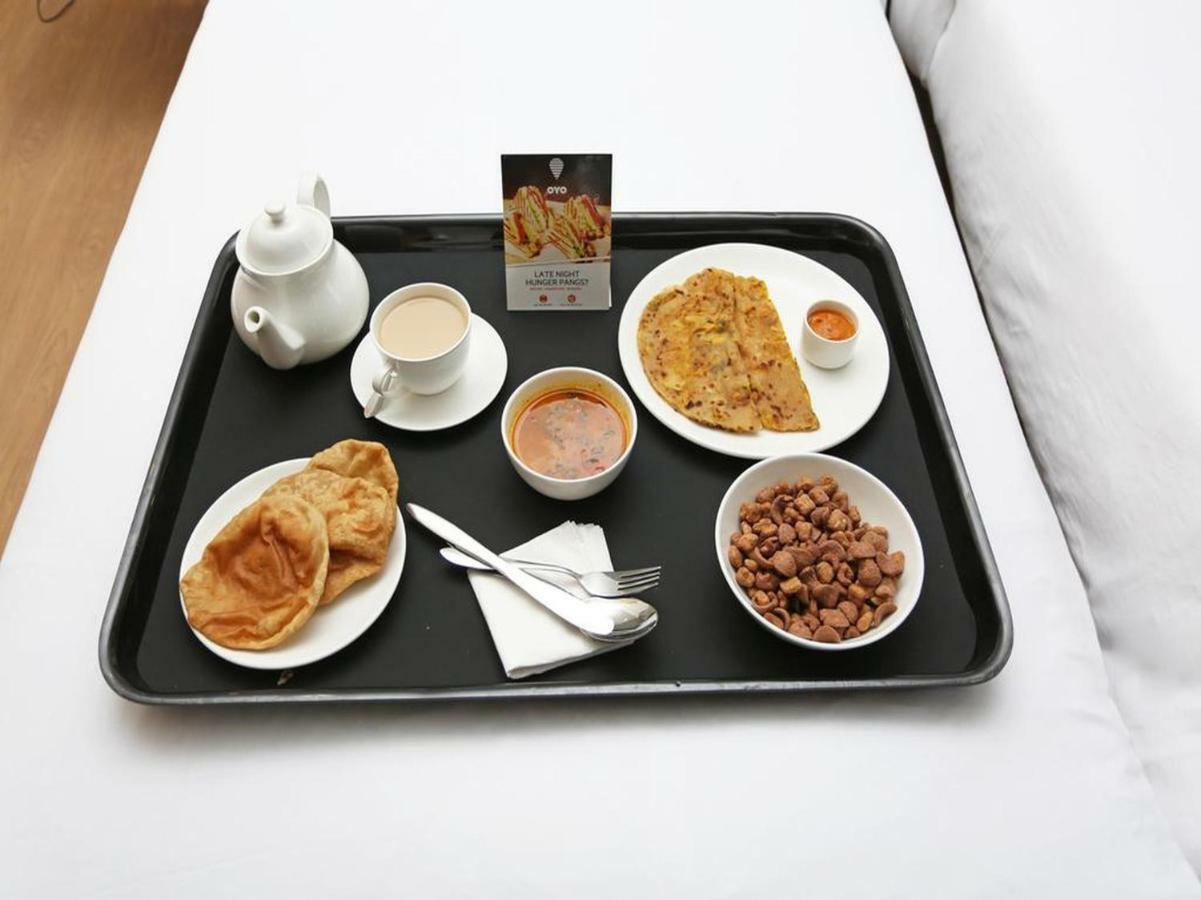 Oyo 38208 Hotel Prakash Kunj Lucknow Ngoại thất bức ảnh